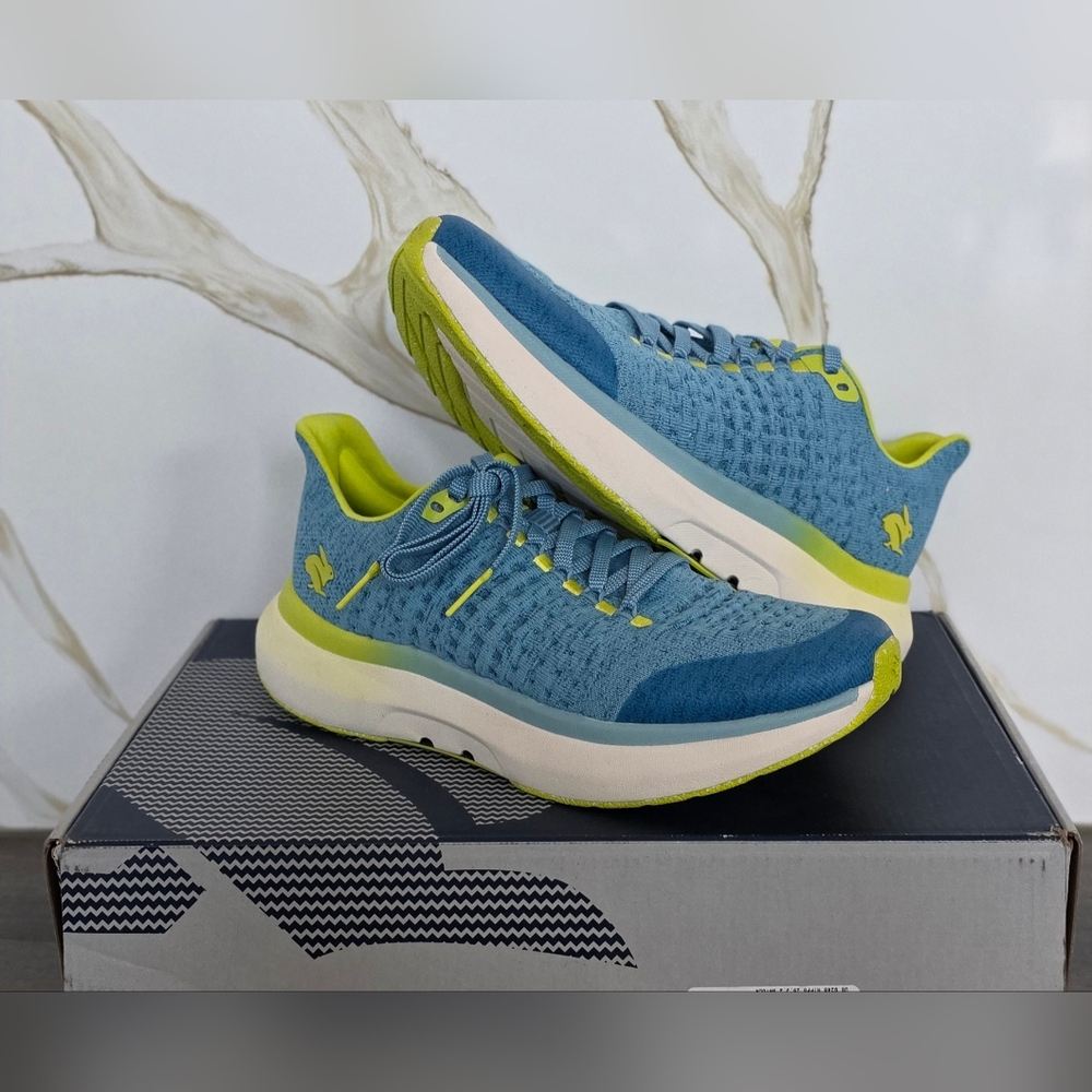 Rabbit Dream Chaser Running Shoes- Milky Blue (M9/W10.5)